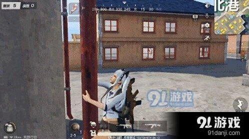 荒野行动建筑爬水管技巧攻略