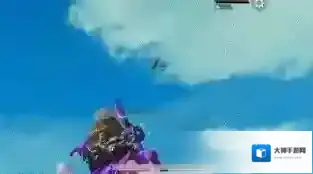 和平精英燃烧瓶加钩爪卡飞天攻略